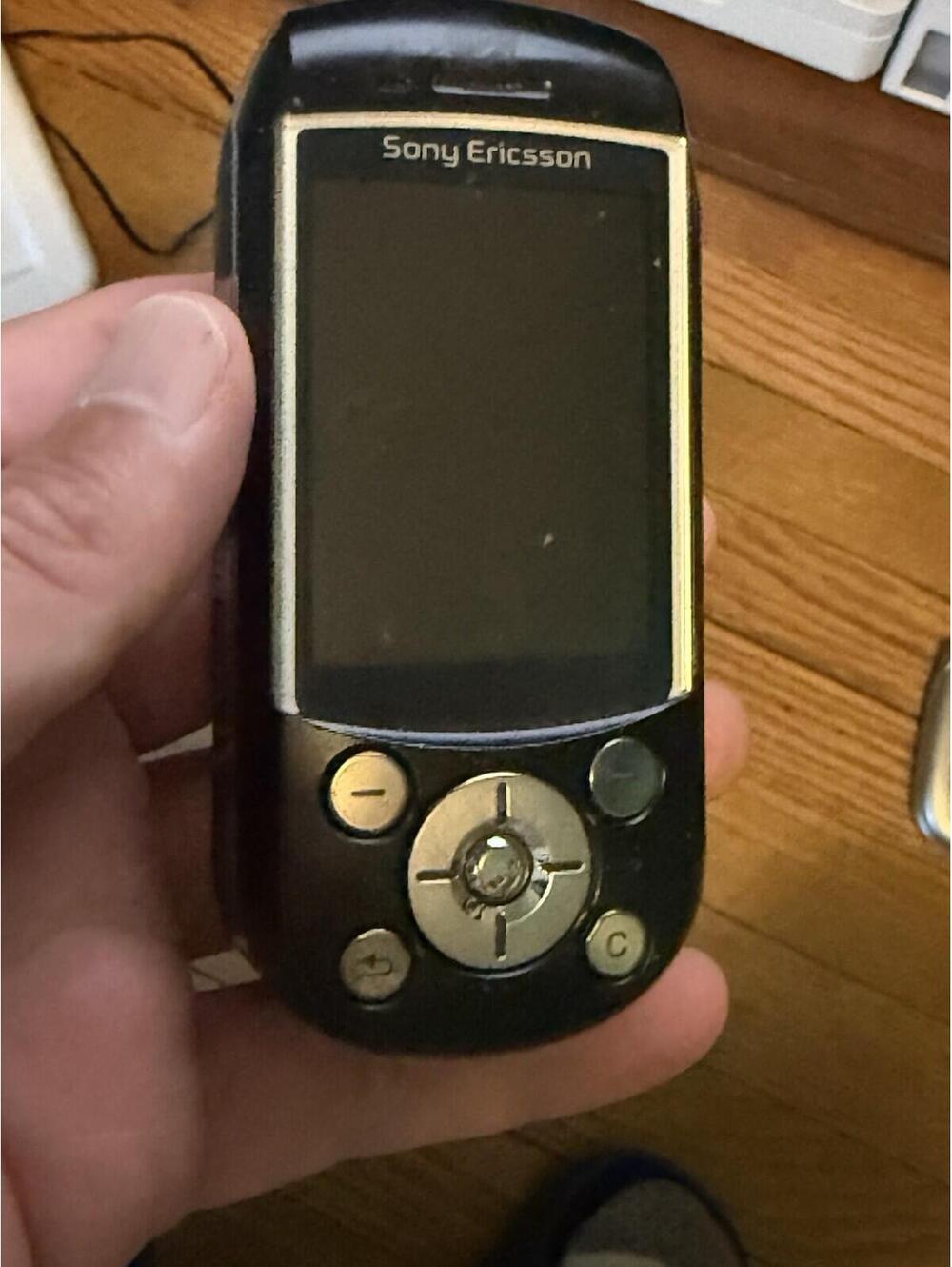 Sony Ericsson Phone Model S710a, With Cingular Simcard , ( Untested) No Power Co